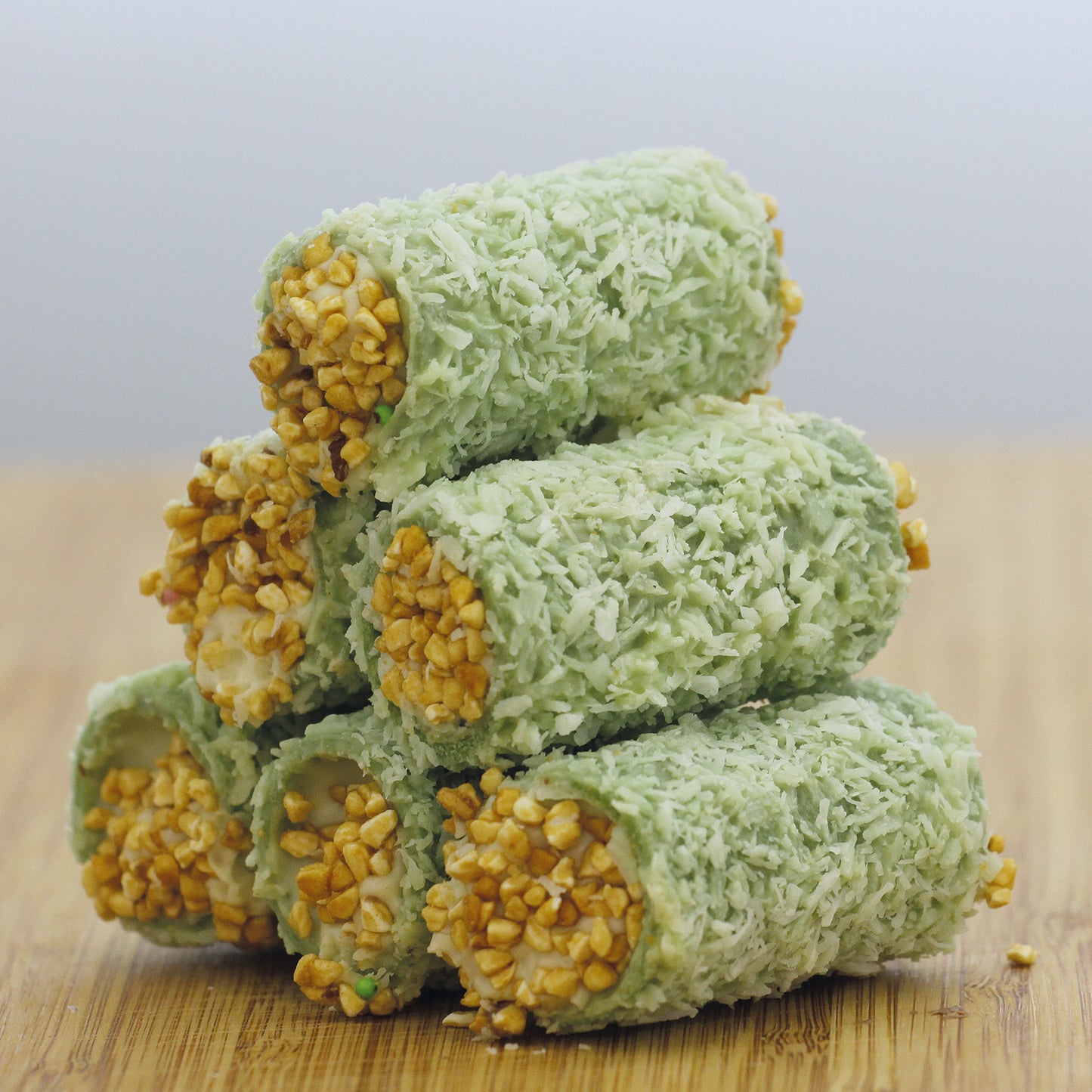 Cannoli - Gebäckröllchen mit Pistaziencremefüllung, 2 kg